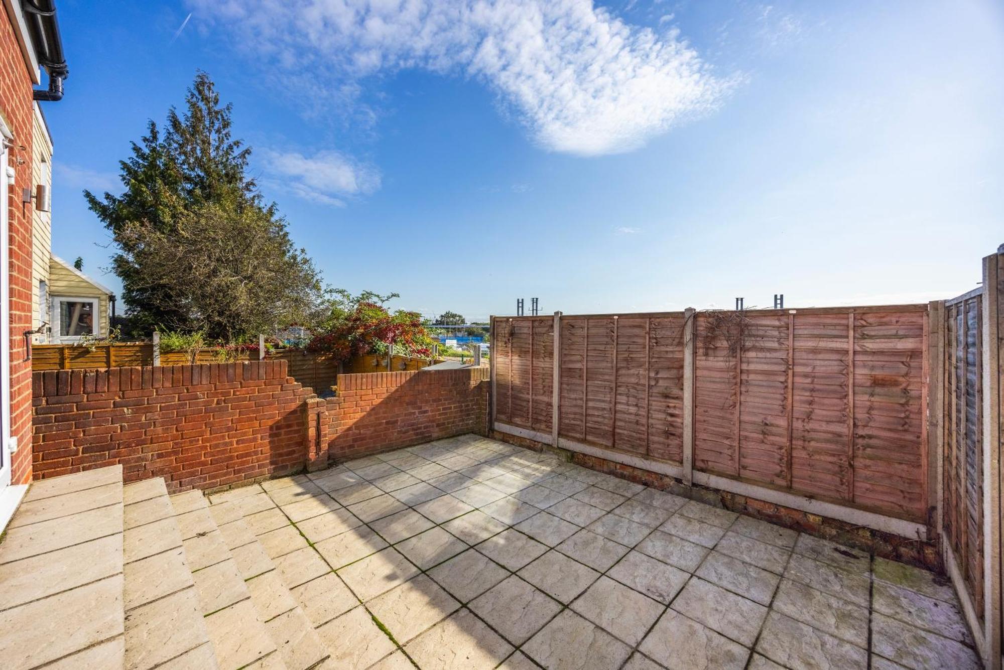 Modern 3 Bedroom With Ensuite Appartamento Londra